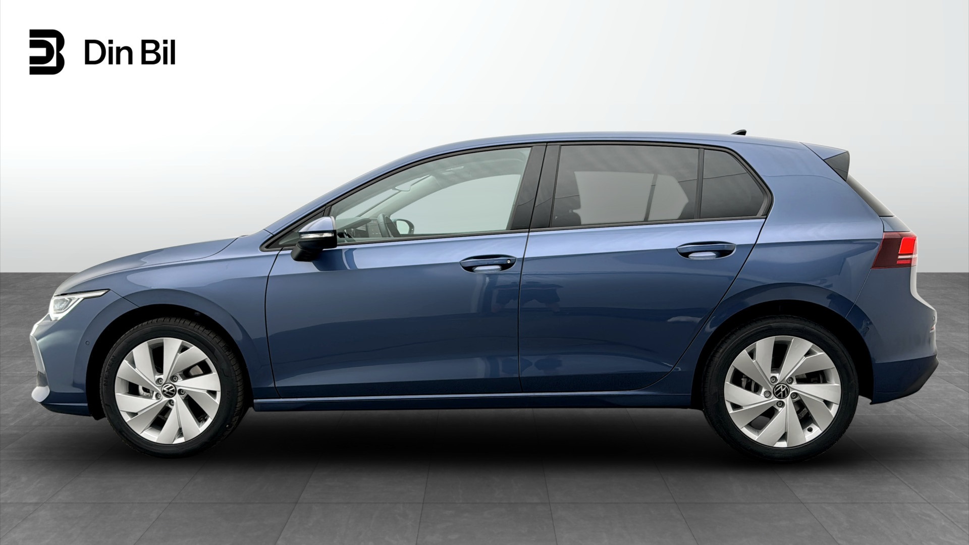 Volkswagen Golf YEJ44E