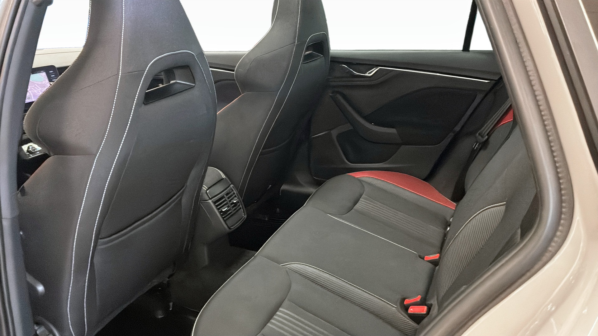 Skoda Kamiq YER19D