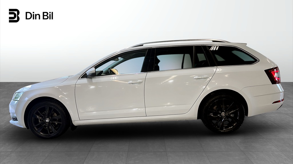 Skoda Octavia Combi YES722