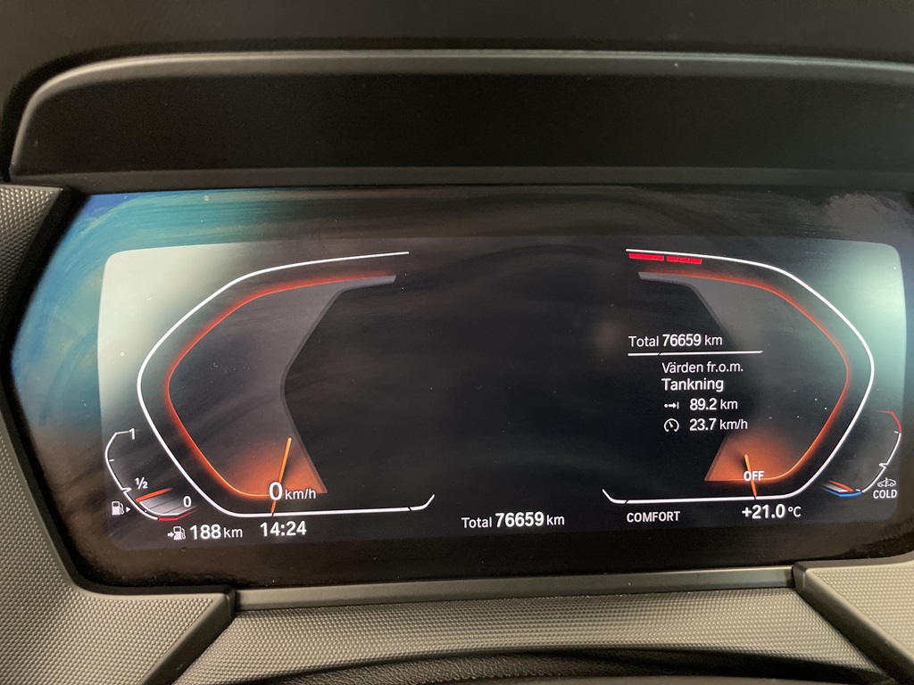 BMW 218 YFB09W