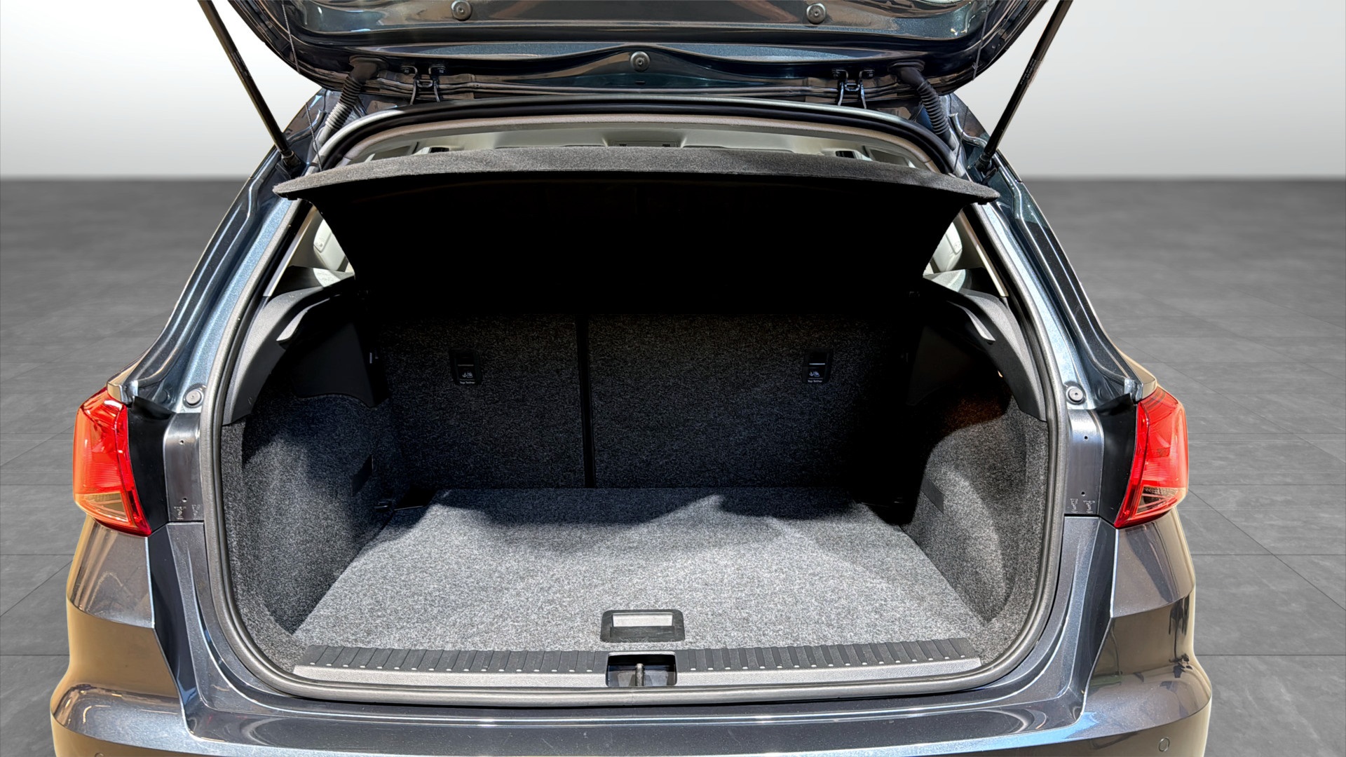 SEAT Arona YFJ10S
