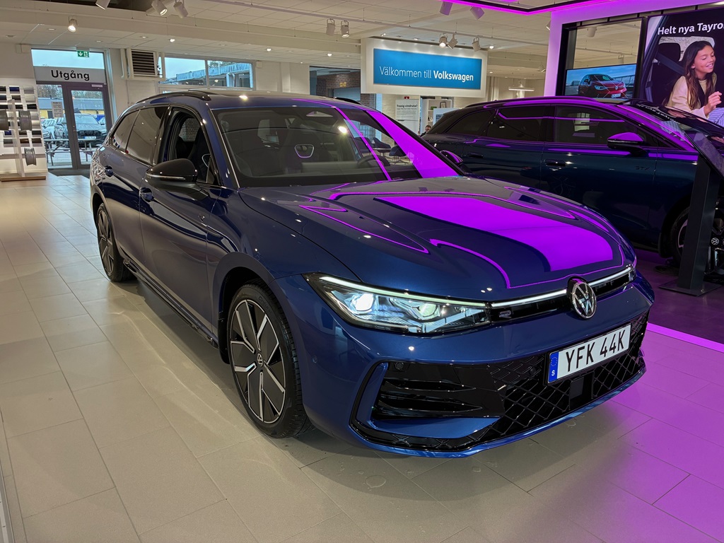 Bild för bil YFK44K