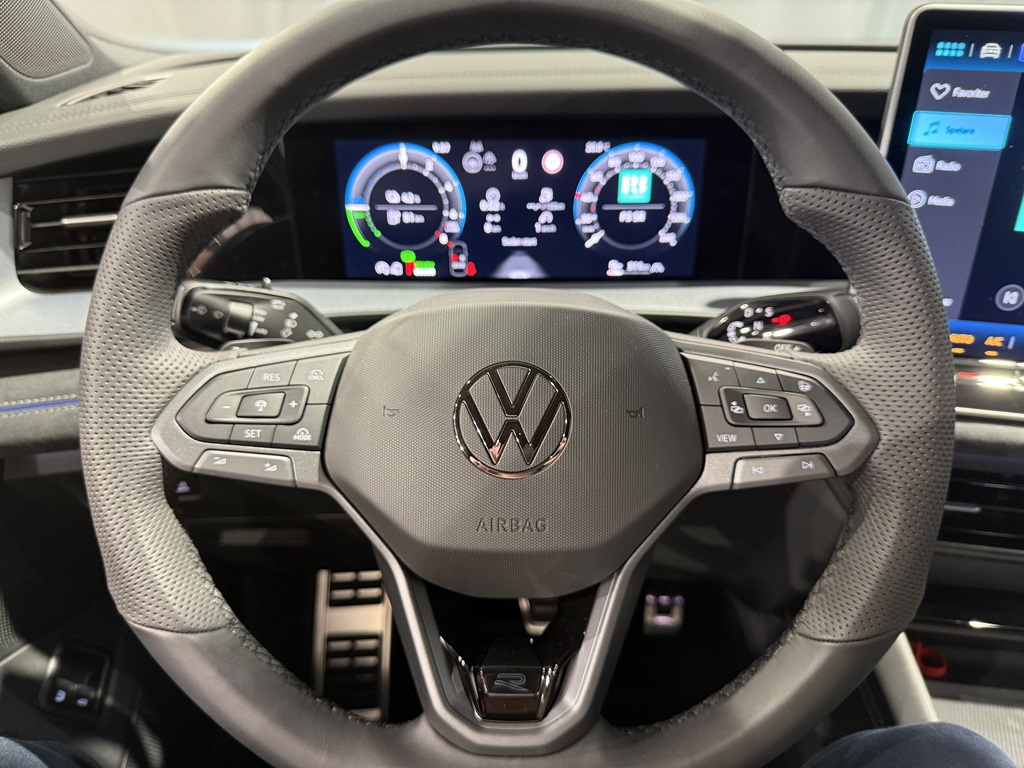 Volkswagen Tayron YFL08T