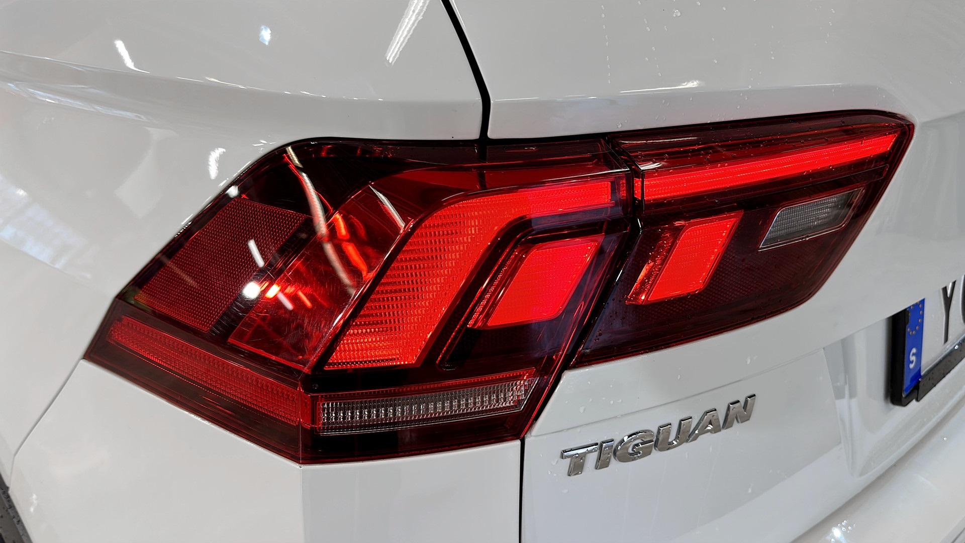 Volkswagen Tiguan YGF72A