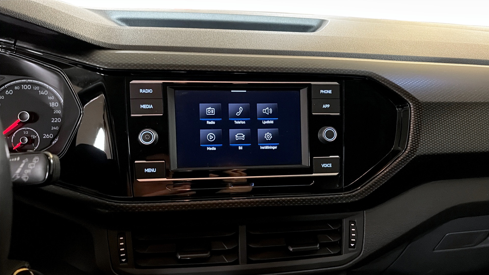 Volkswagen T-Cross YGK40L