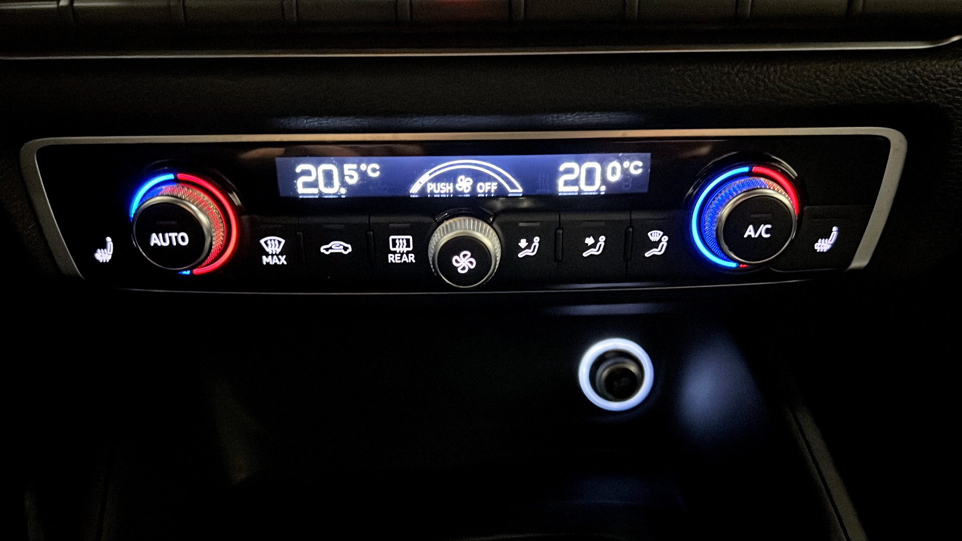 Audi A3 YGL236
