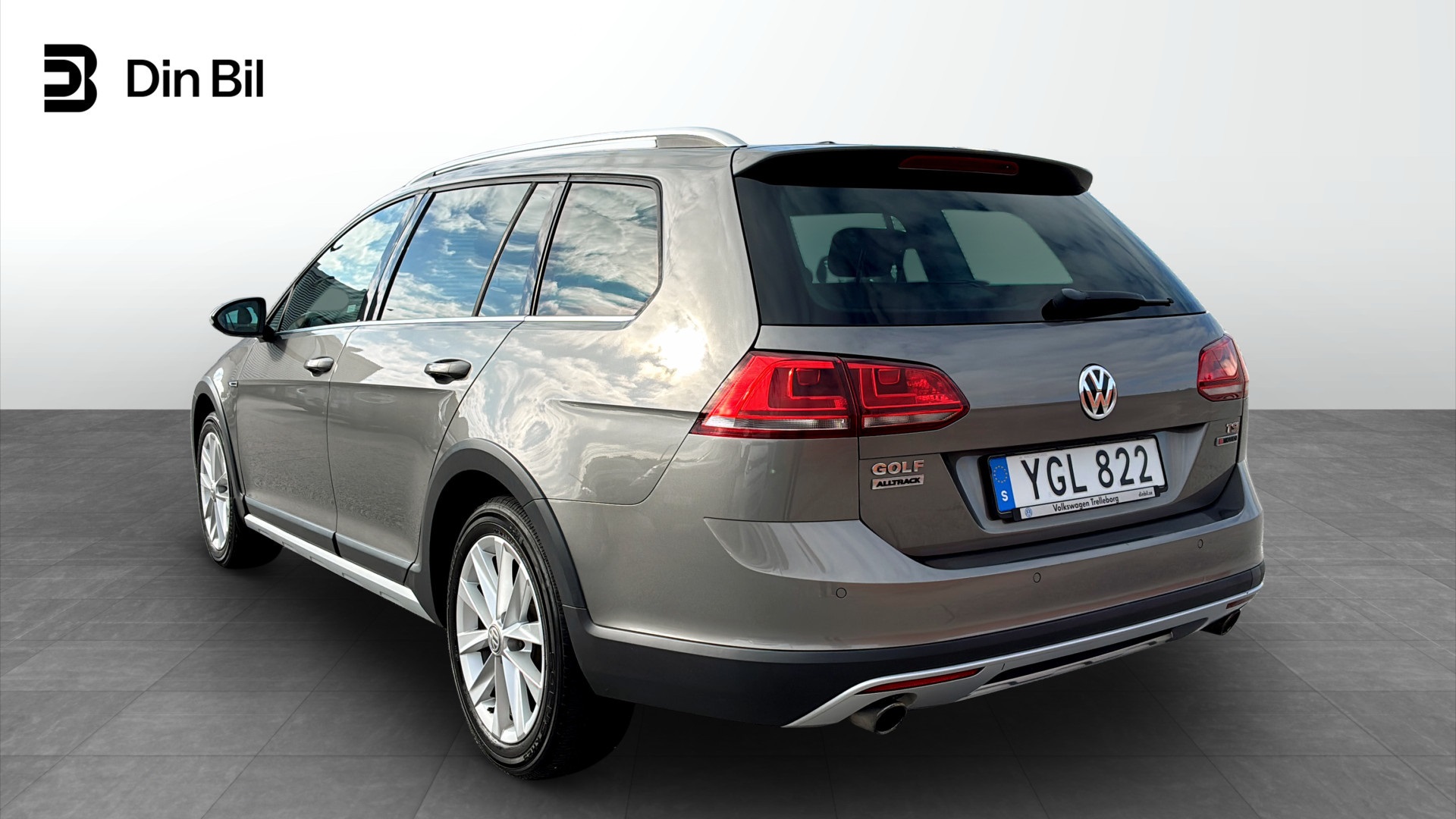 Volkswagen Golf Sportscombi YGL822