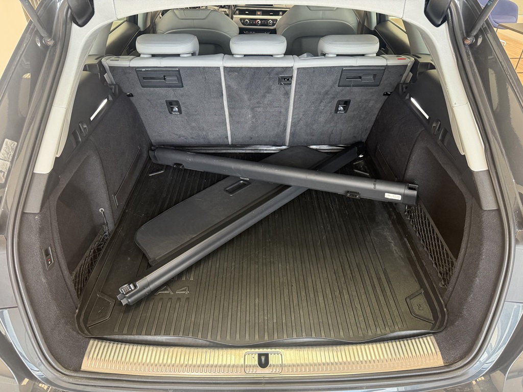 Audi A4 allroad quattro YGO670