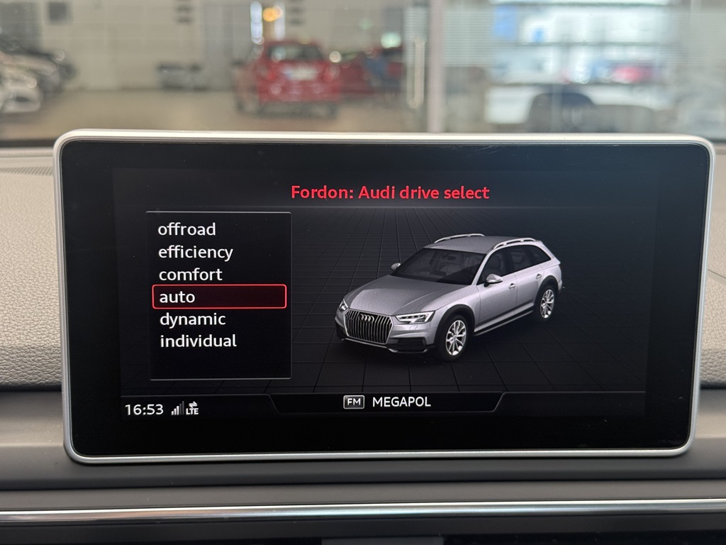 Audi A4 allroad quattro YGO670