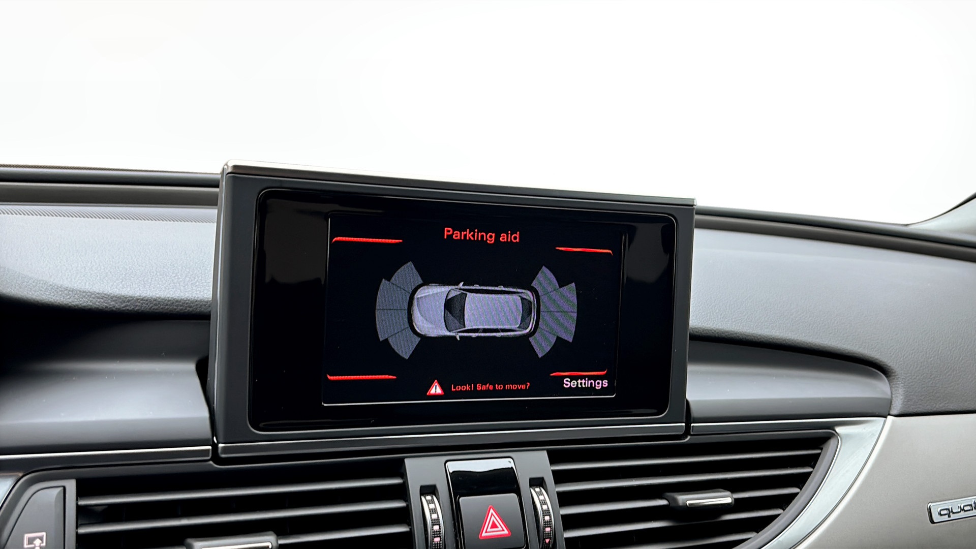 Audi A6 allroad quattro YGT268