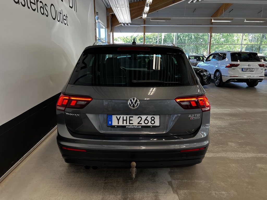 Volkswagen Tiguan YHE268