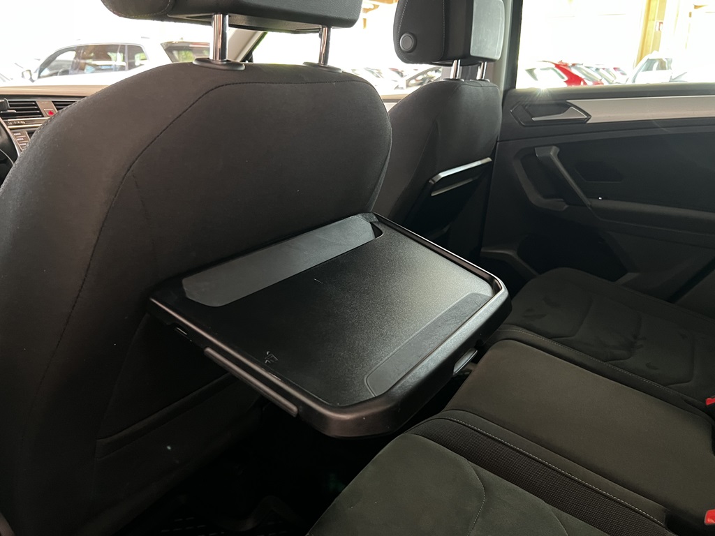 Volkswagen Tiguan YHE268