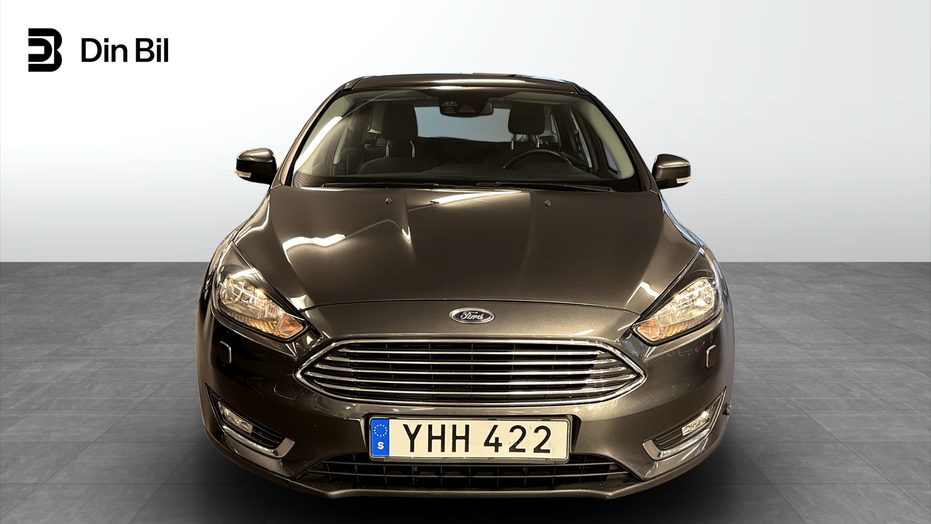 Ford Focus YHH422