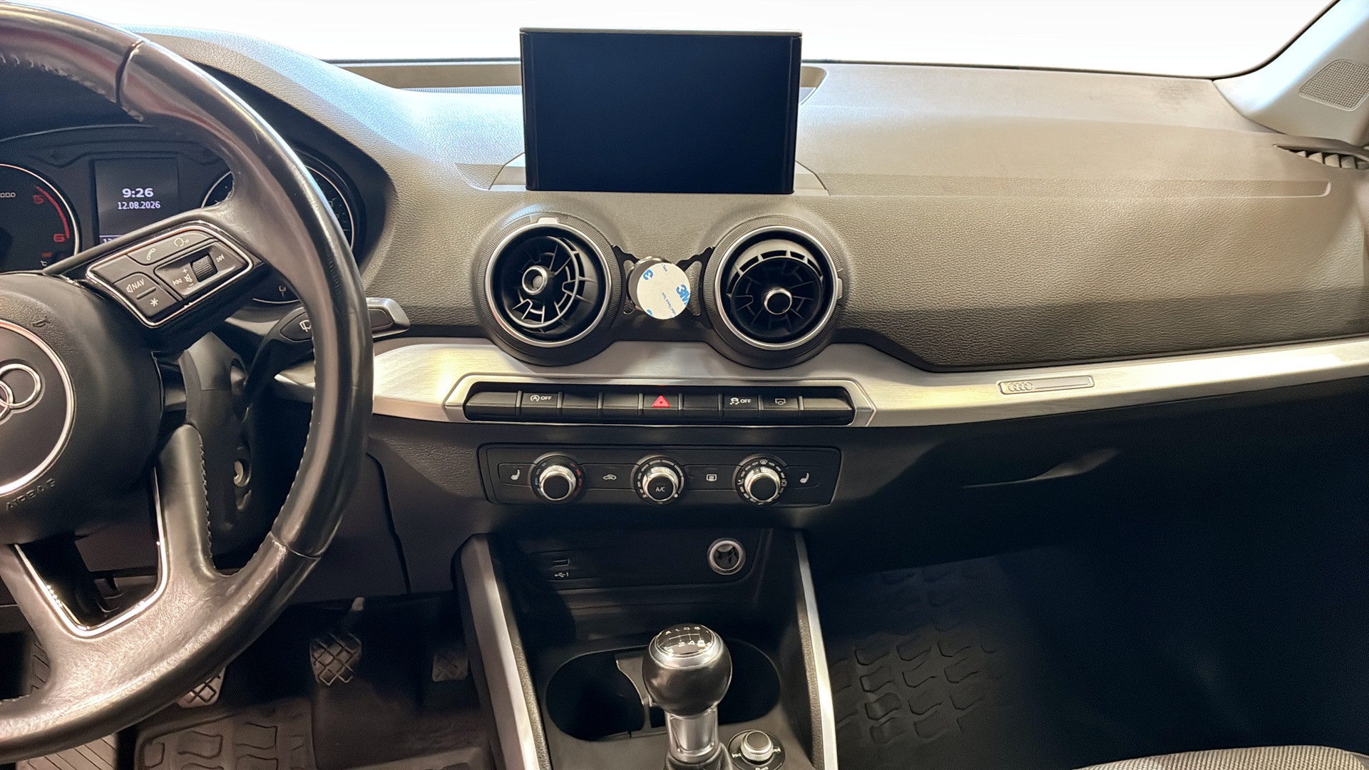 Audi Q2 YHJ157