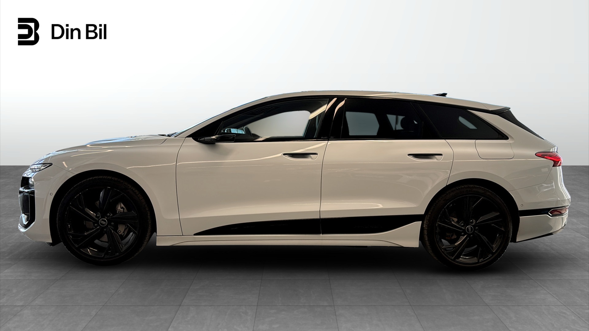 Audi A6 Avant e-tron YJB03U