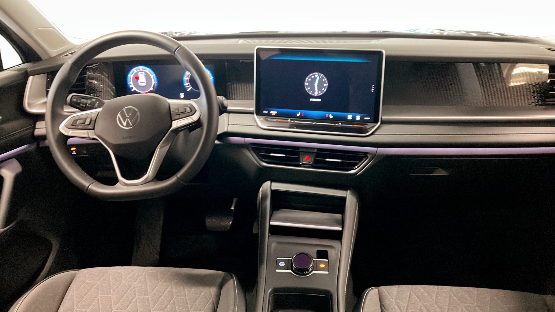 Volkswagen Tayron YJB16T