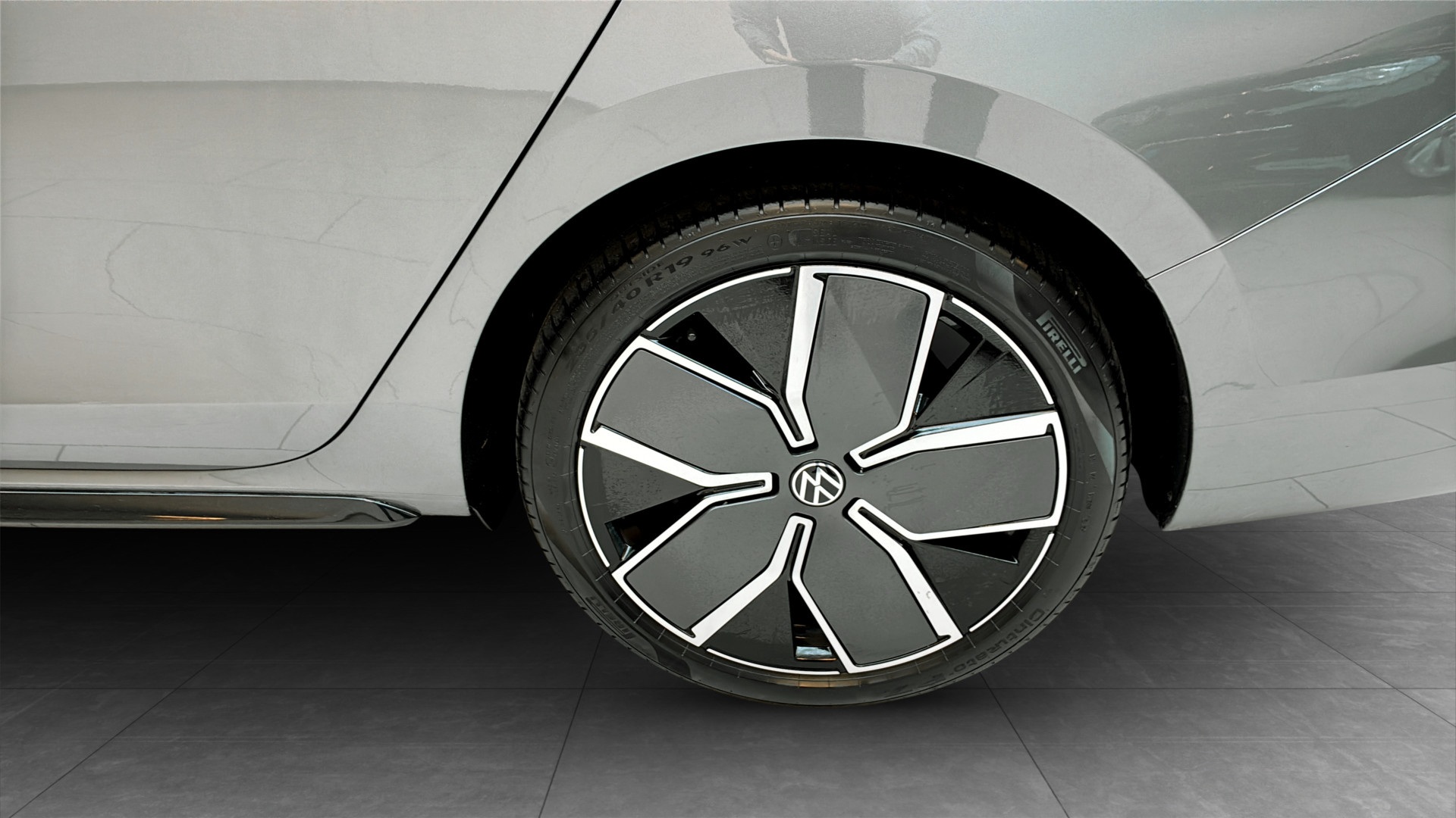 Volkswagen Passat YJJ08X