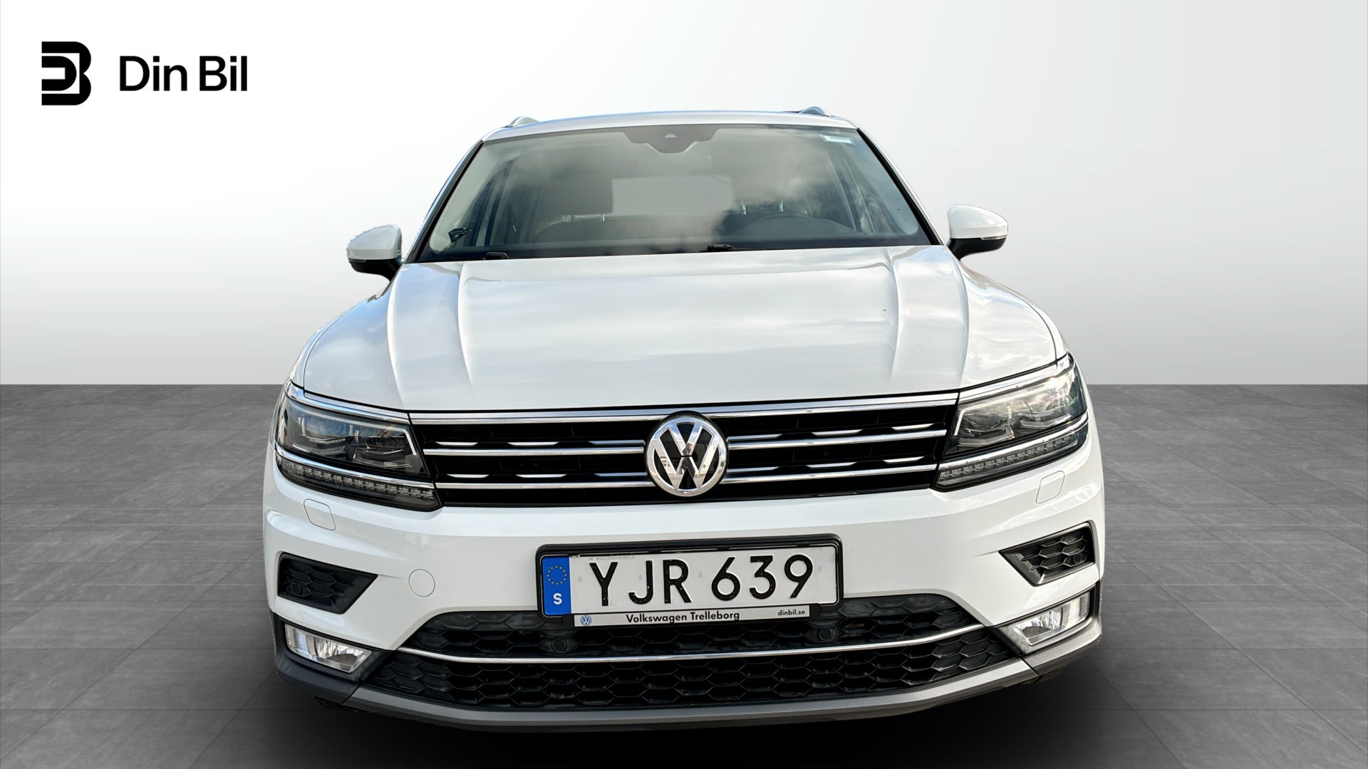 Volkswagen Tiguan YJR639
