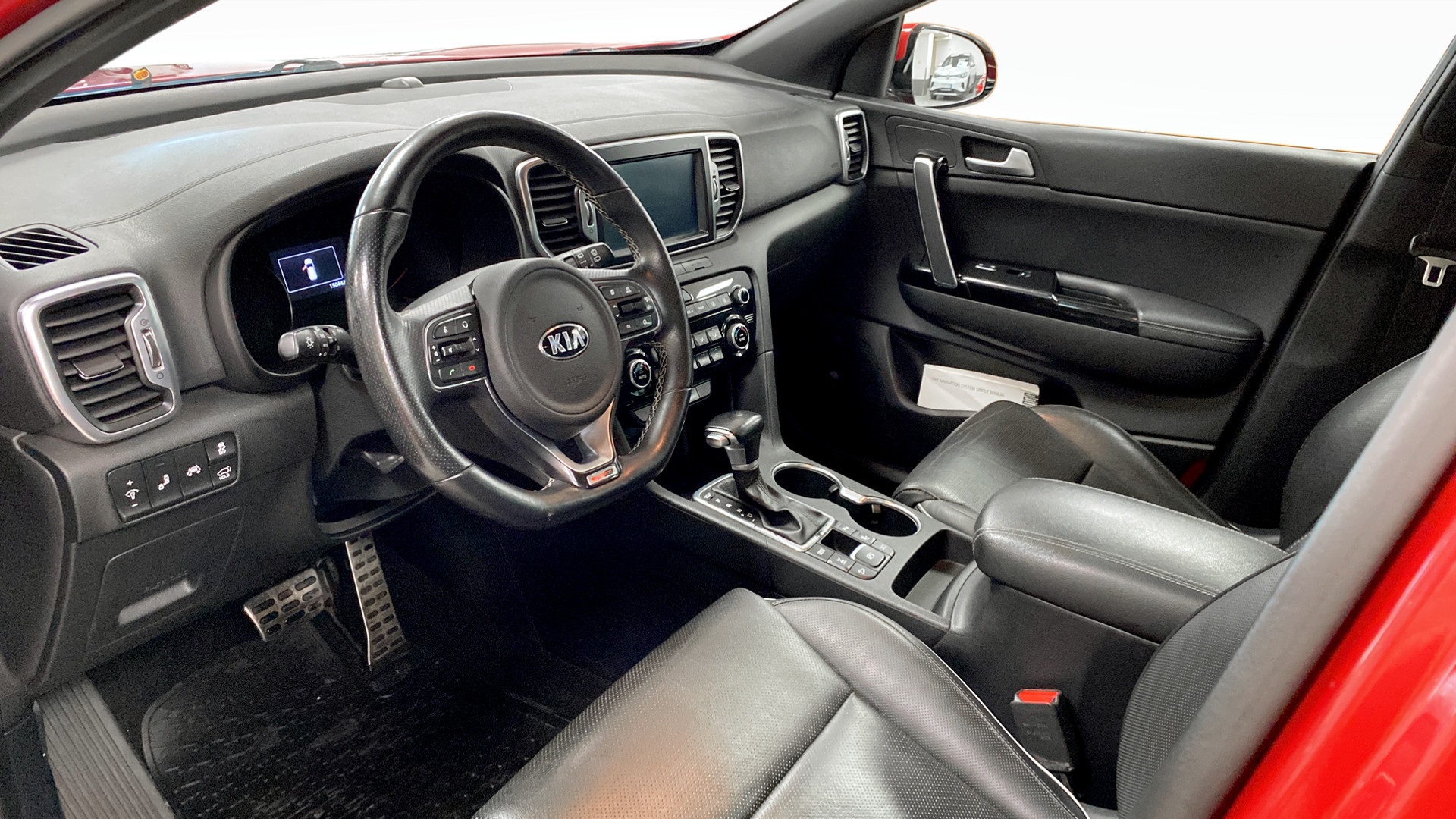 Kia Sportage YJT395