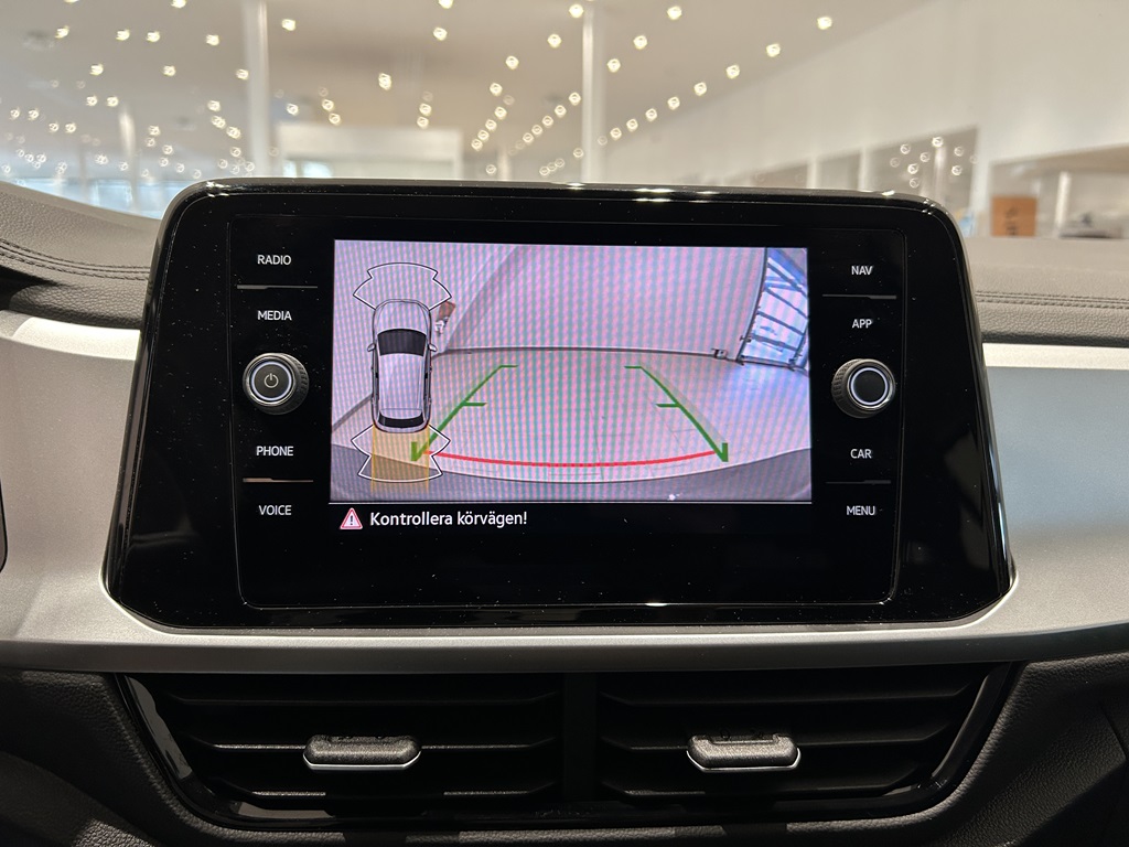 Volkswagen T-Roc YJT42M