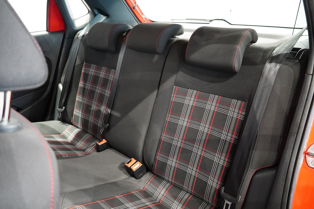 Volkswagen Polo YKB393