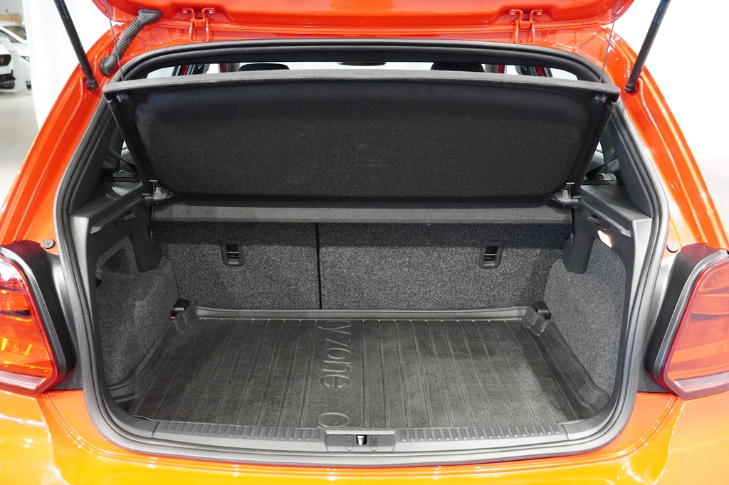 Volkswagen Polo YKB393