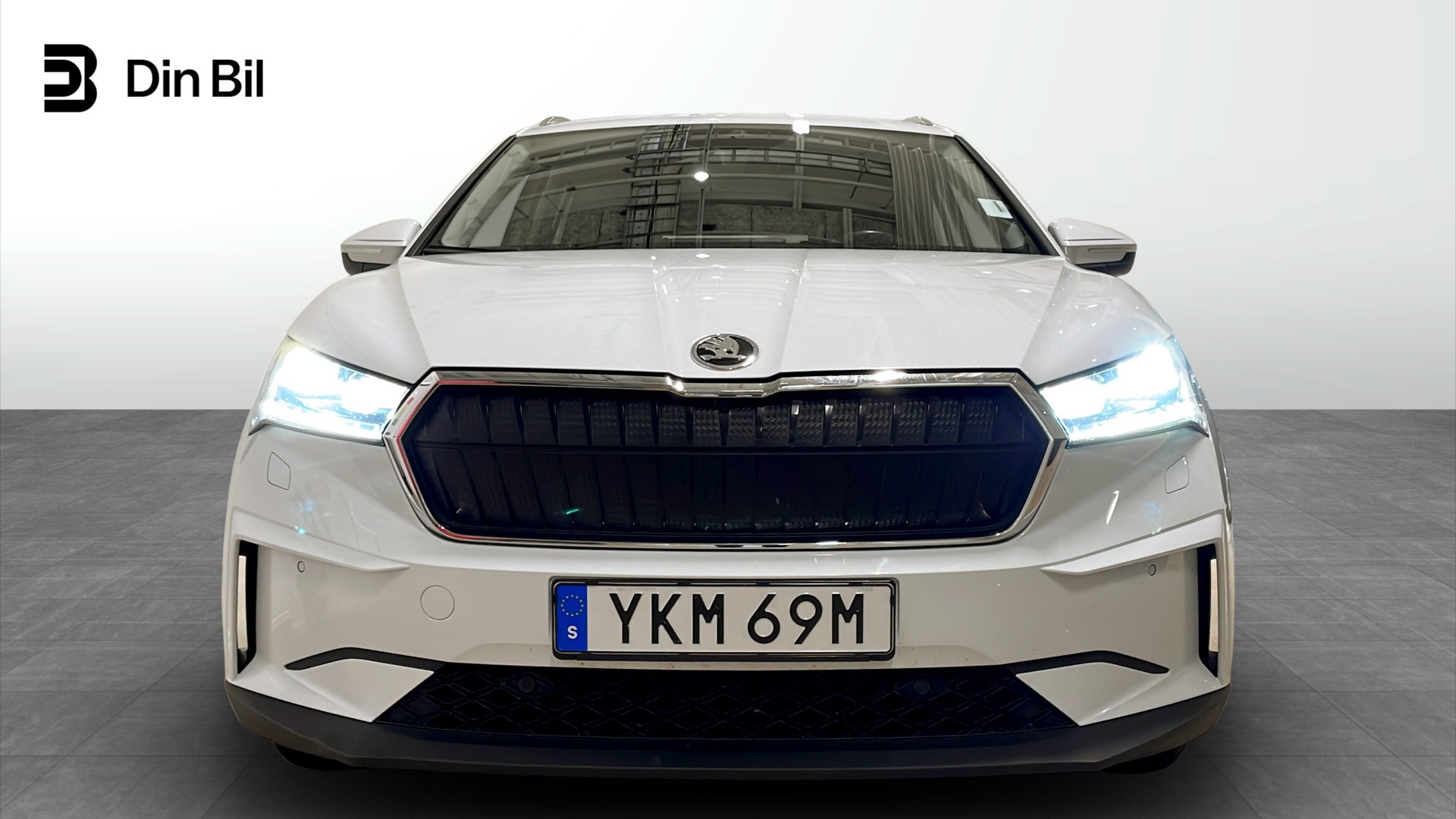 Skoda Enyaq YKM69M