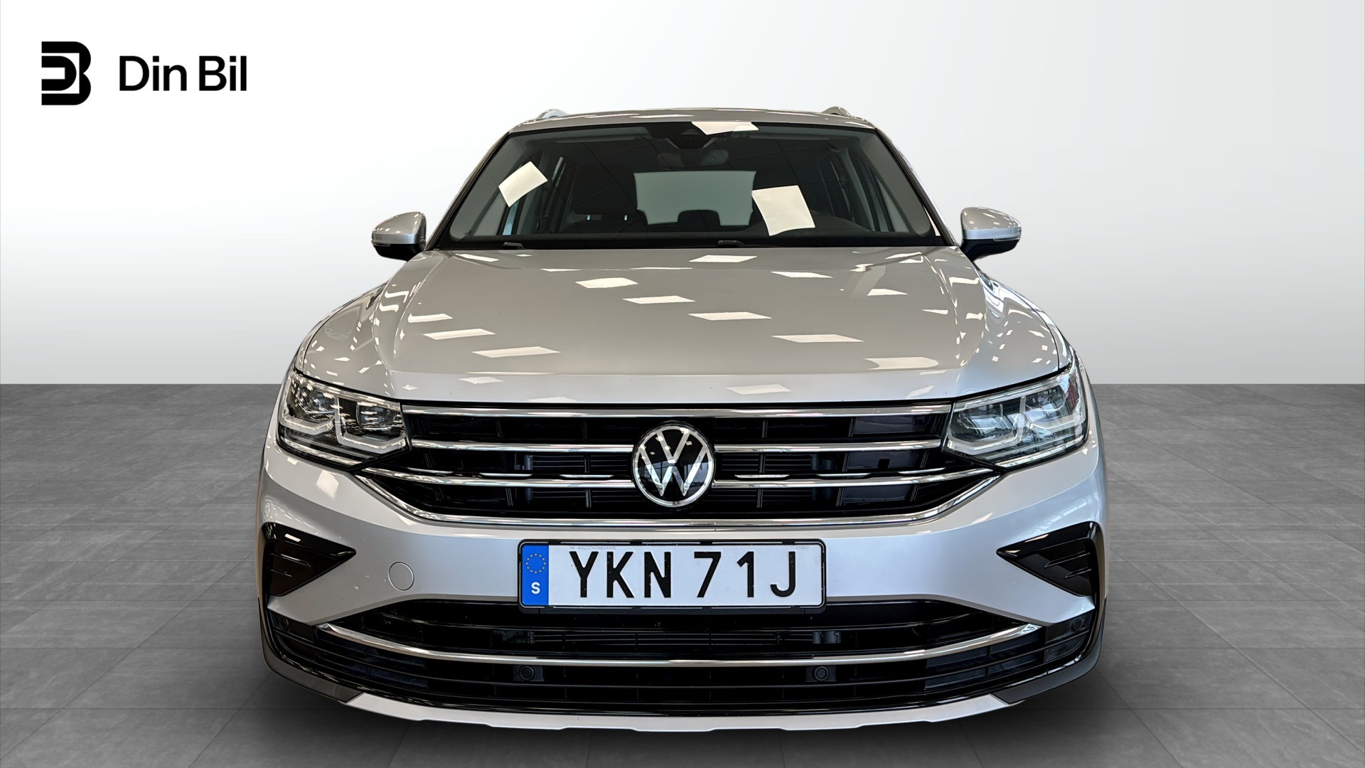 Volkswagen Tiguan YKN71J