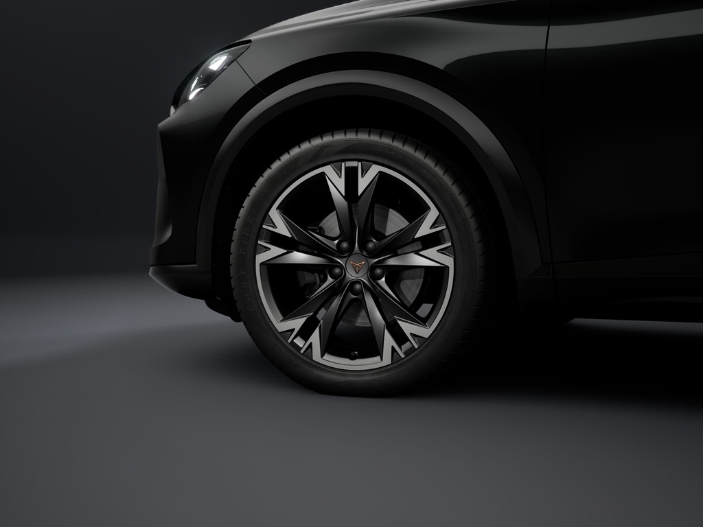 CUPRA Formentor YKR04X