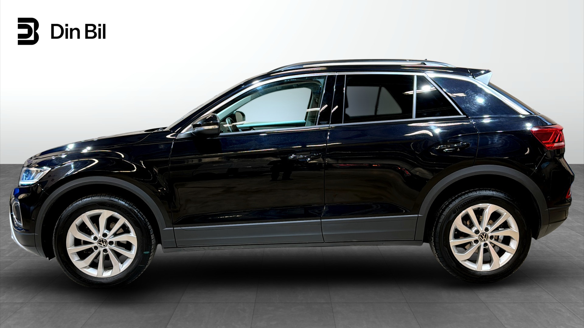 Volkswagen T-Roc YLJ07E