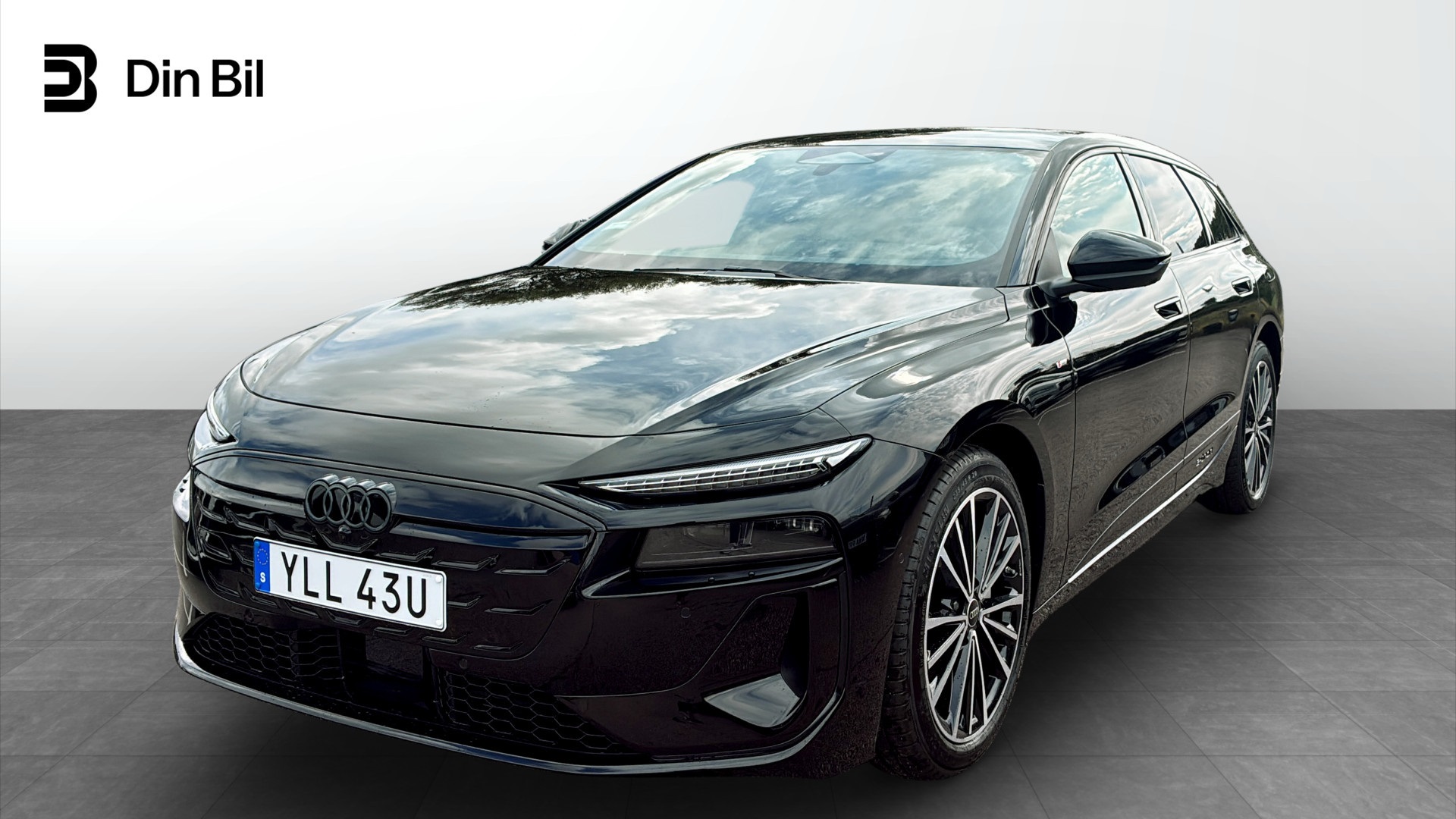 Audi A6 Avant e-tron YLL43U