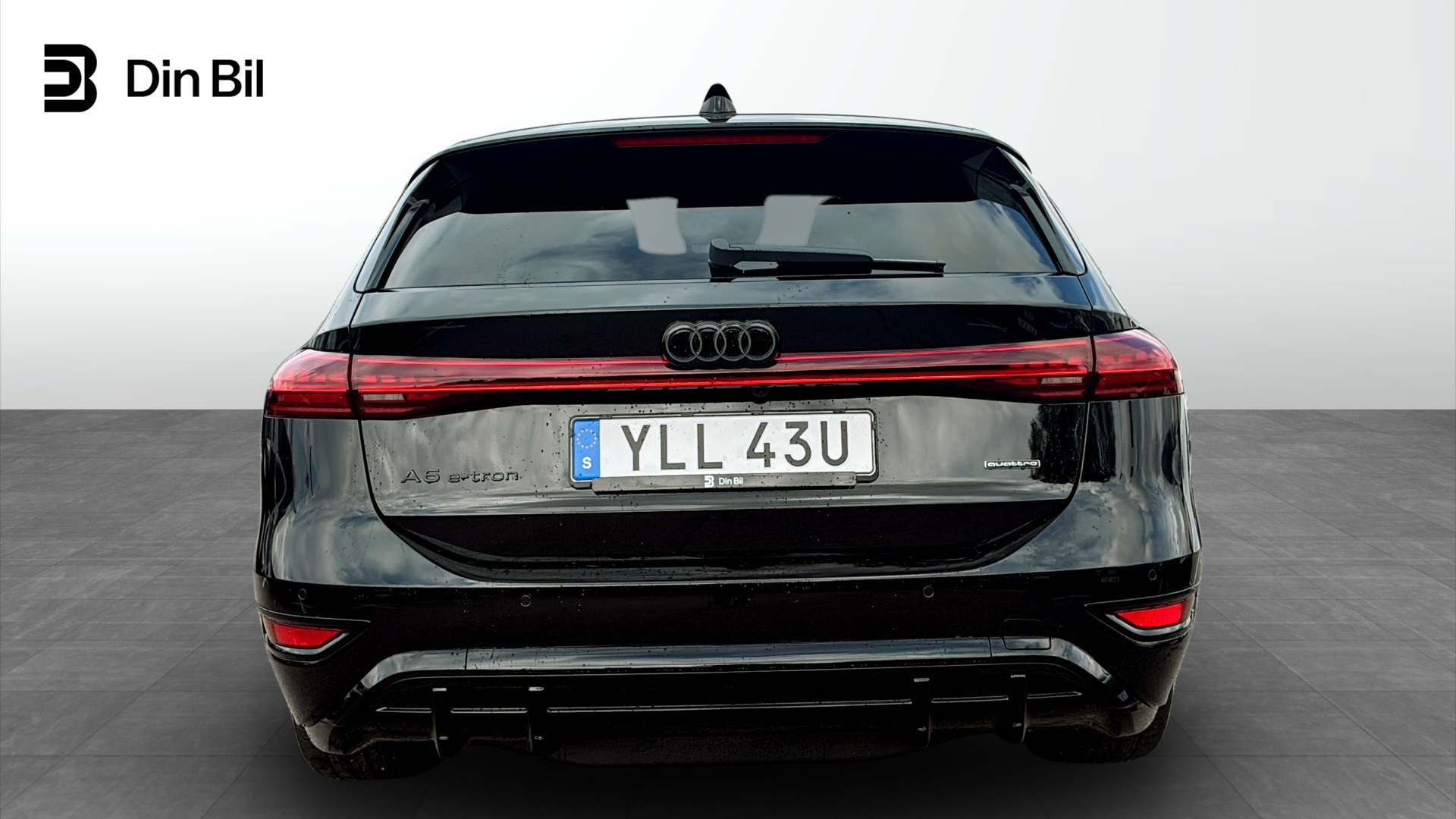 Audi A6 Avant e-tron YLL43U