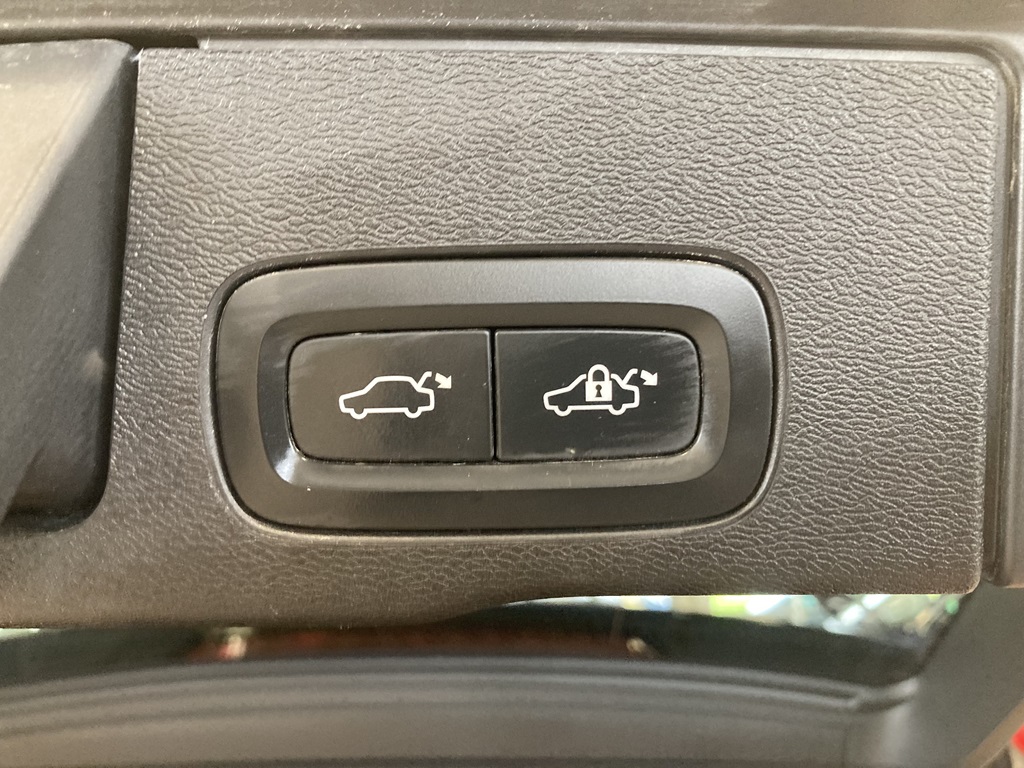 Volvo XC60 YLN154