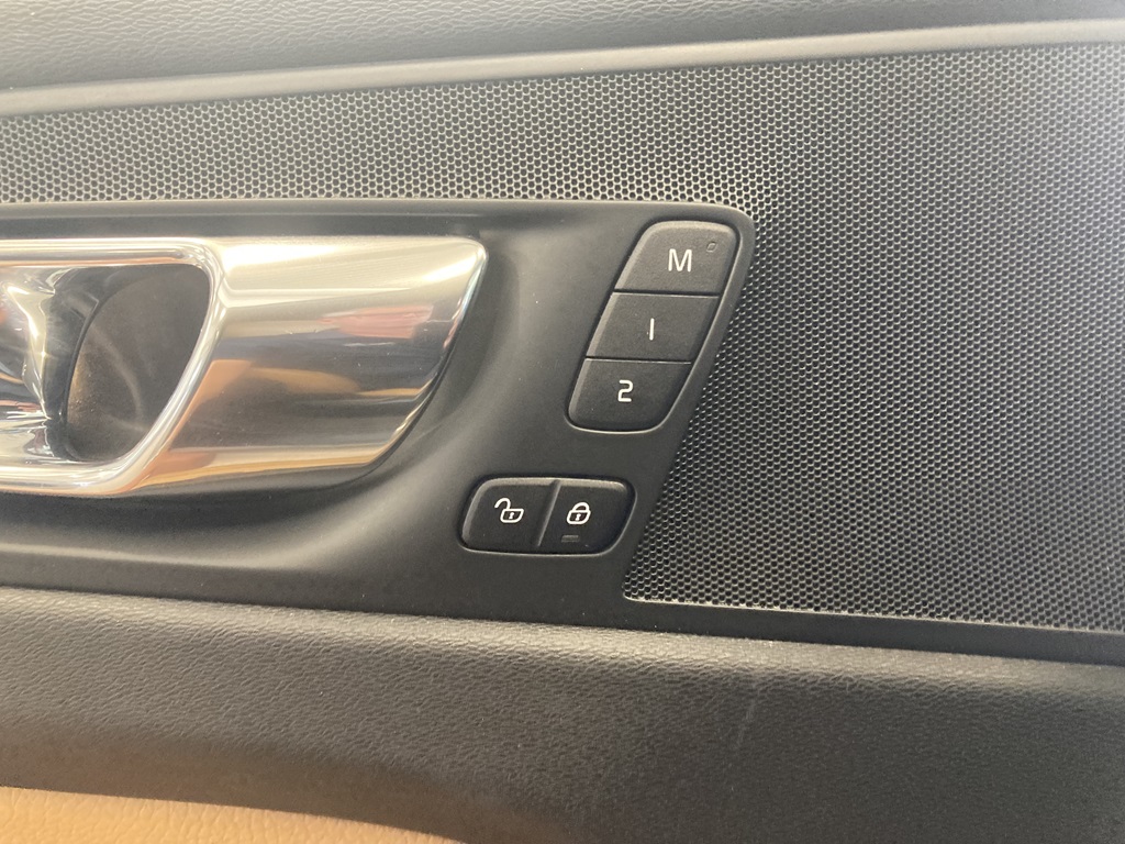 Volvo XC60 YLN154