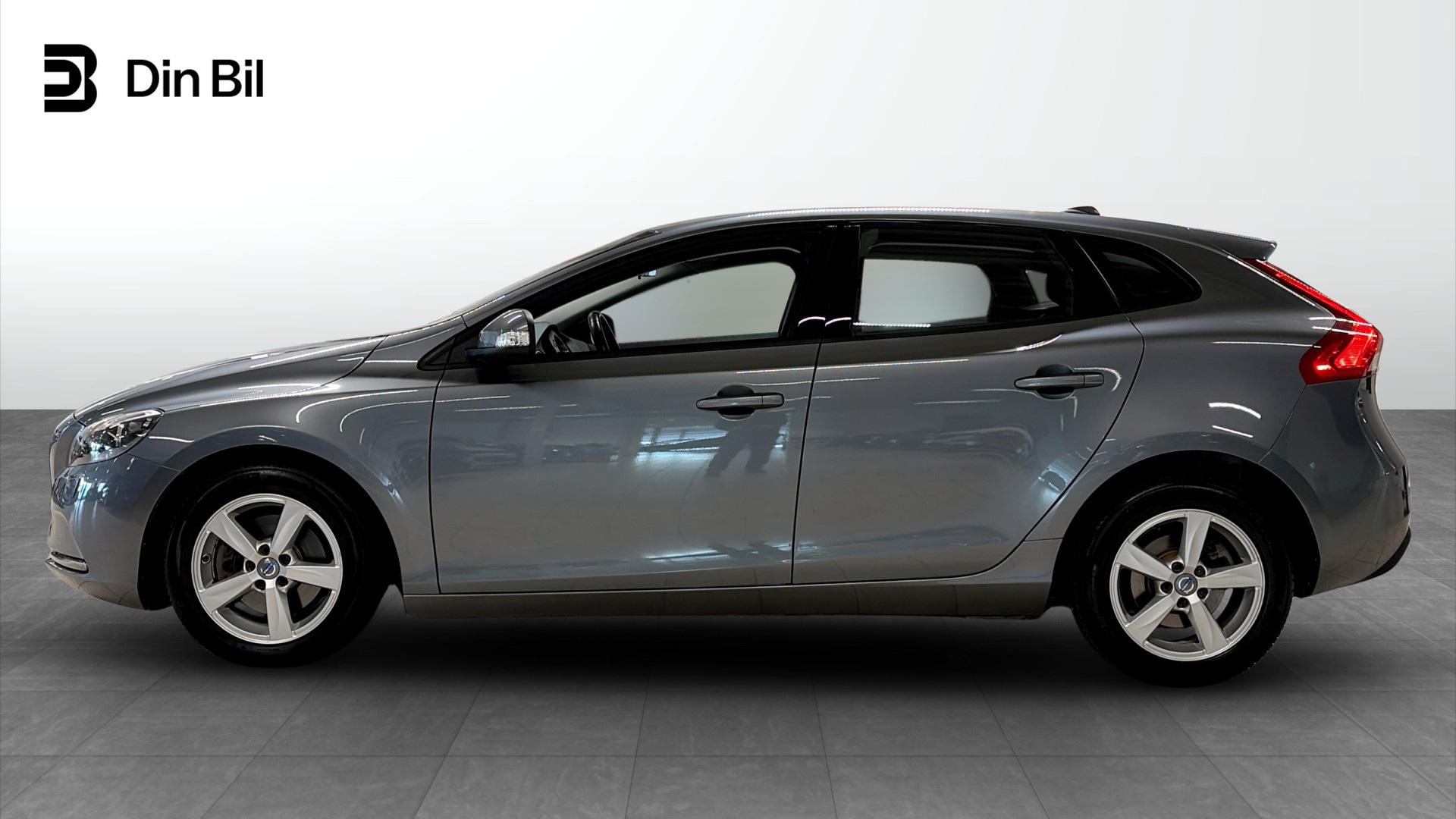 Volvo V40 YLN285