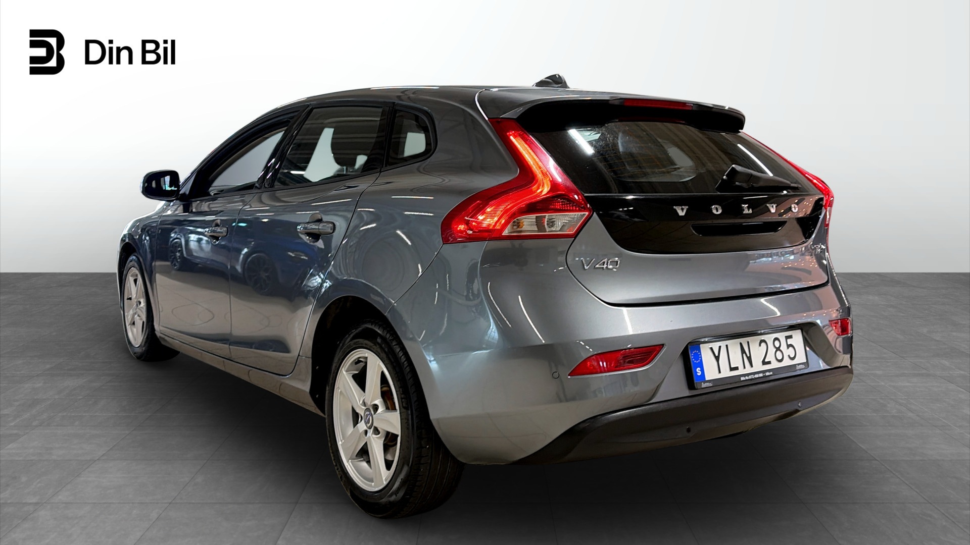 Volvo V40 YLN285