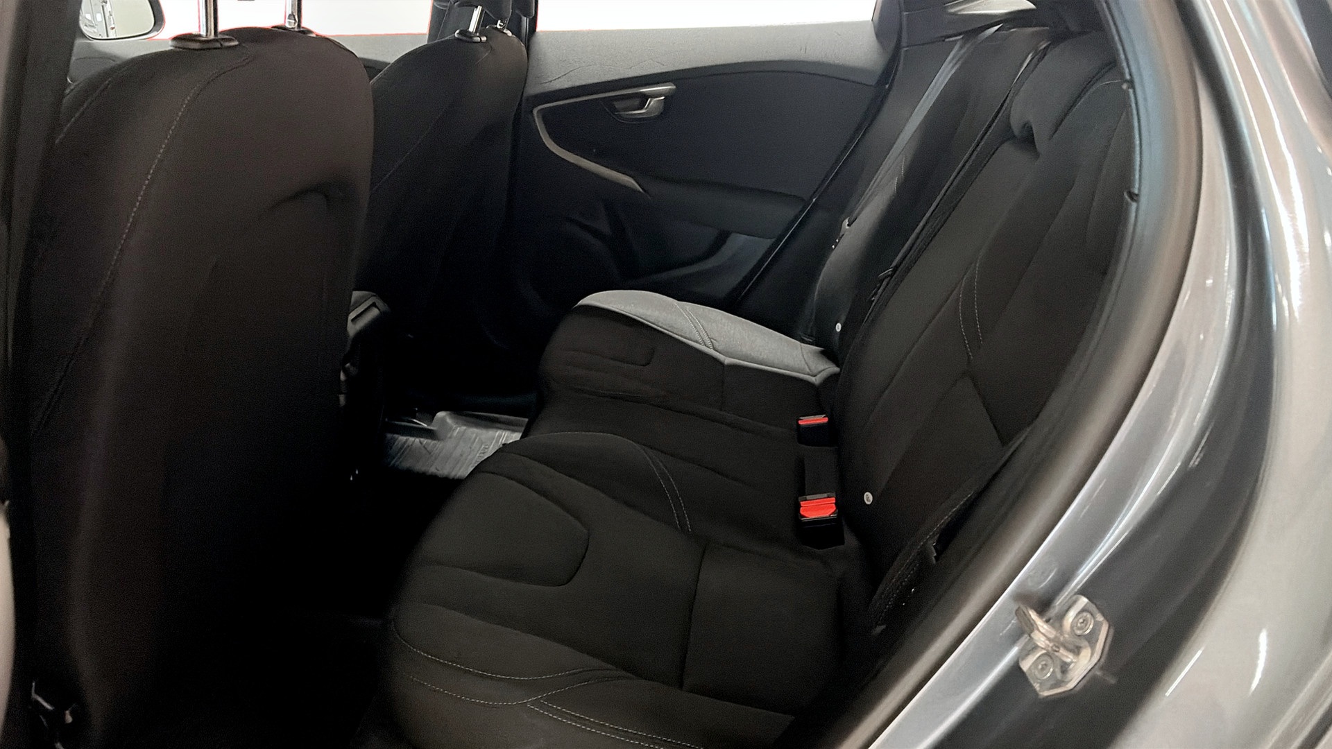 Volvo V40 YLN285