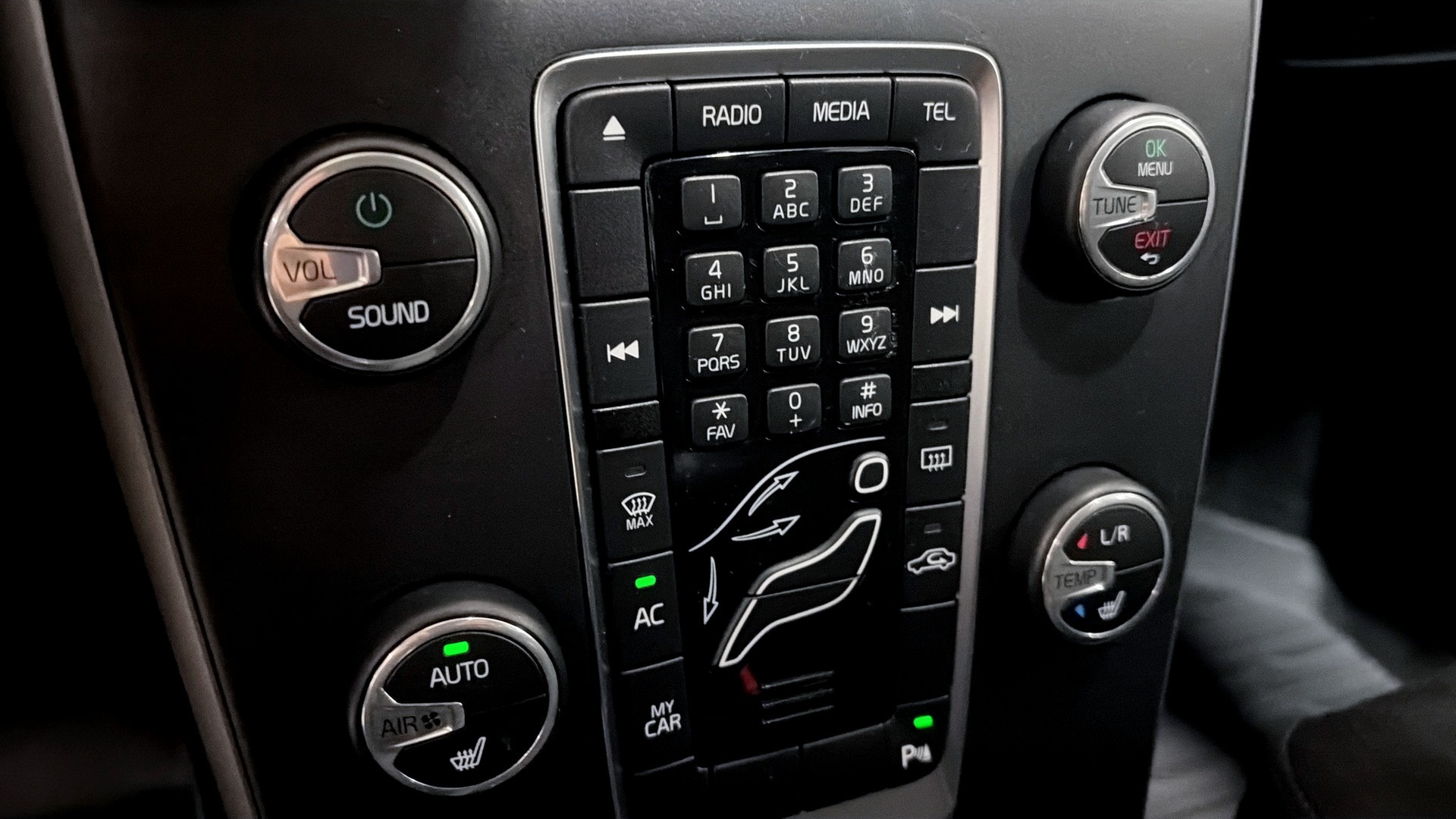 Volvo V40 YLN285