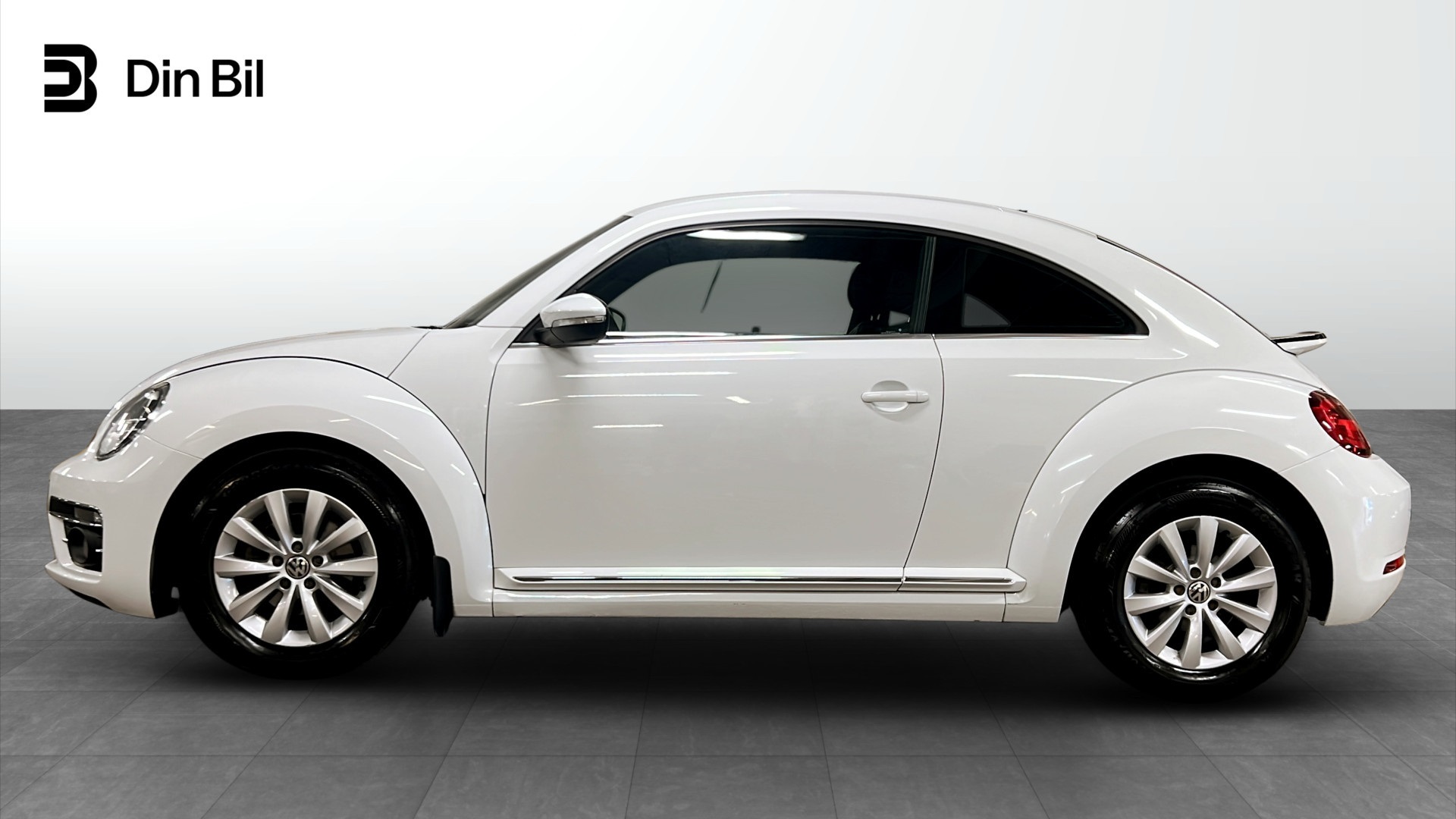 Volkswagen Beetle YLN807