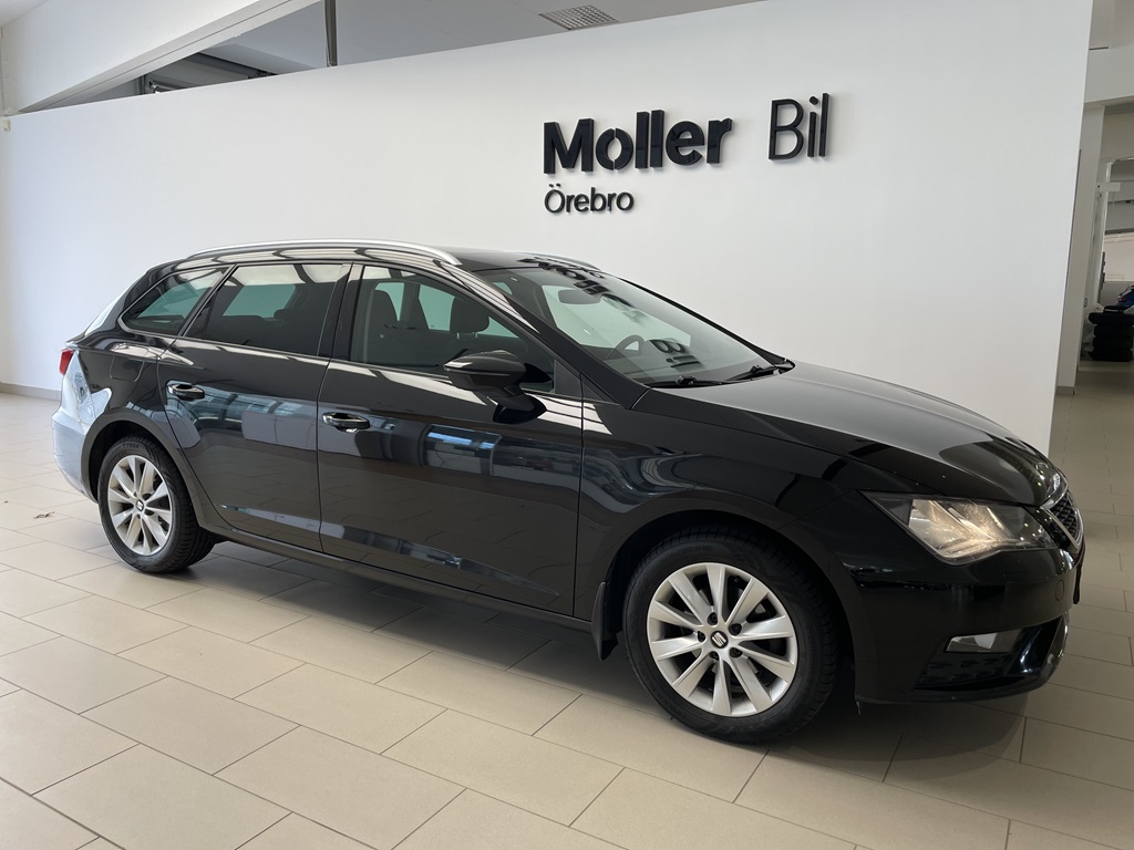 SEAT Leon SC YMF705