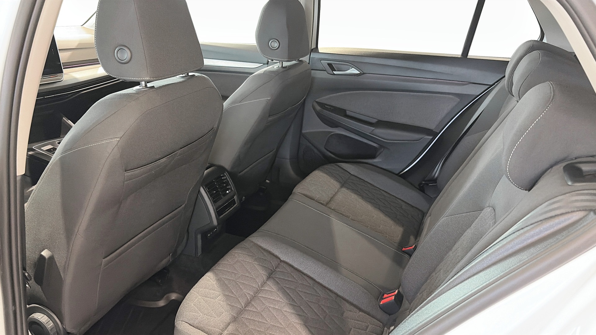 Volkswagen Golf YMJ70W