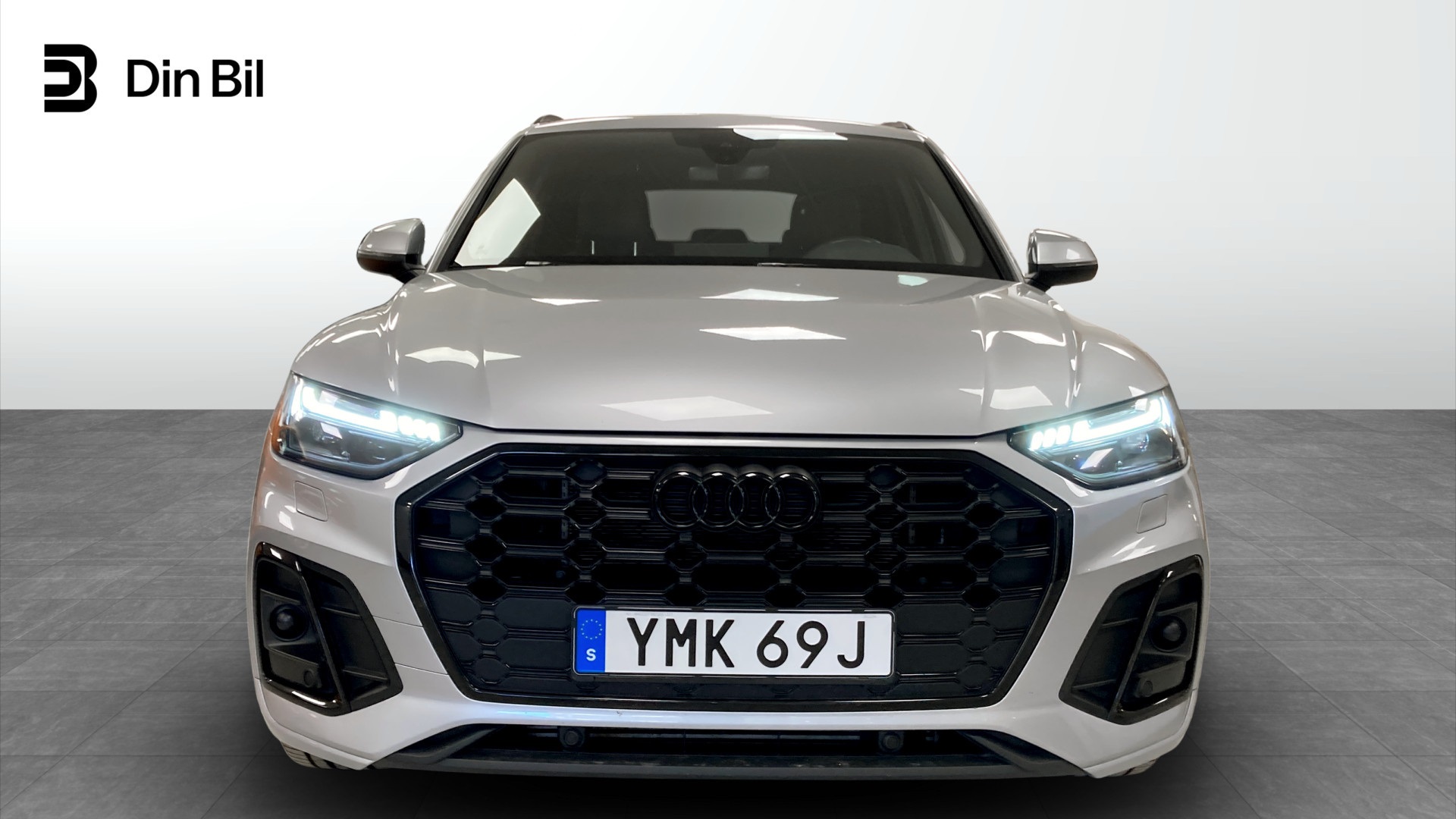 Audi Q5 YMK69J