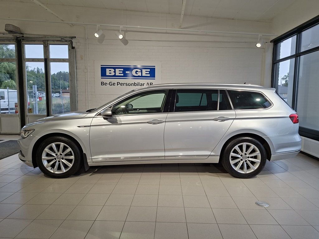 Volkswagen Passat YMN083