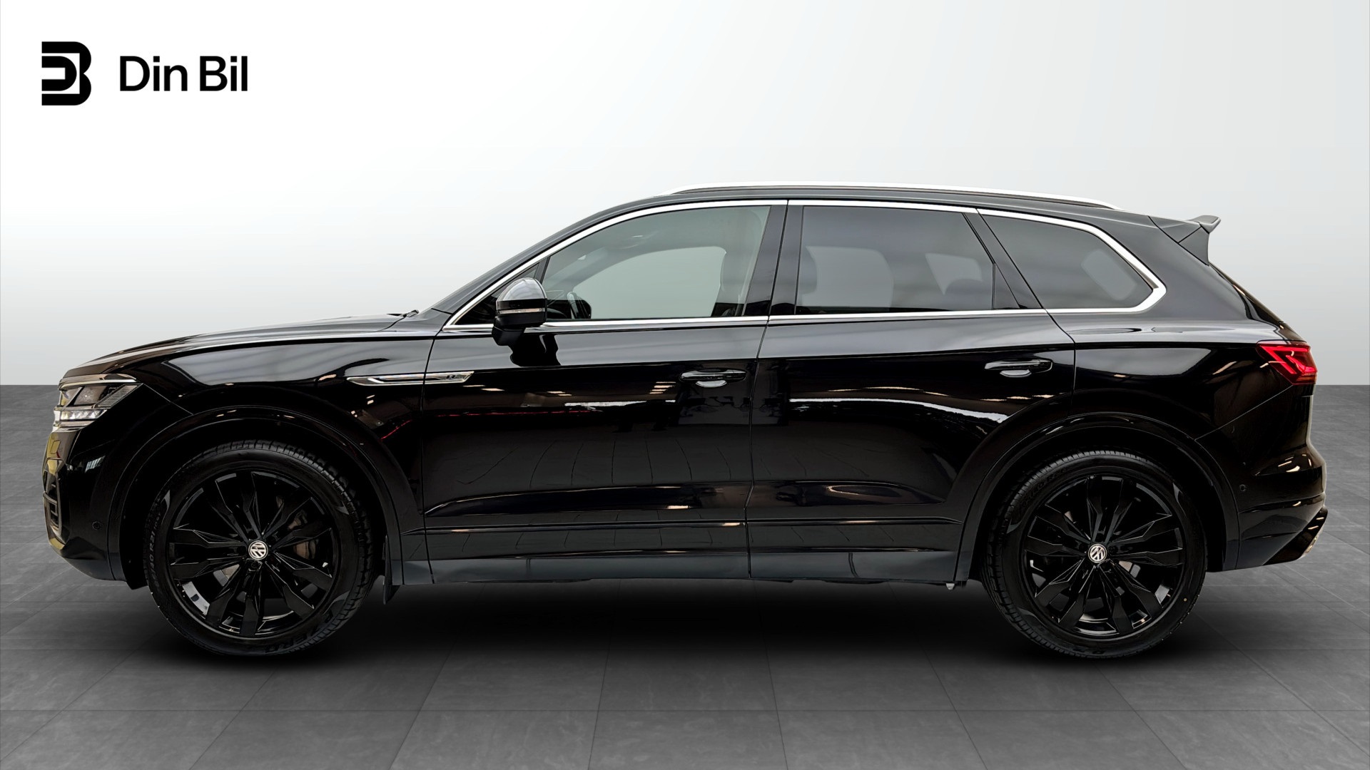 Volkswagen Touareg YMW679