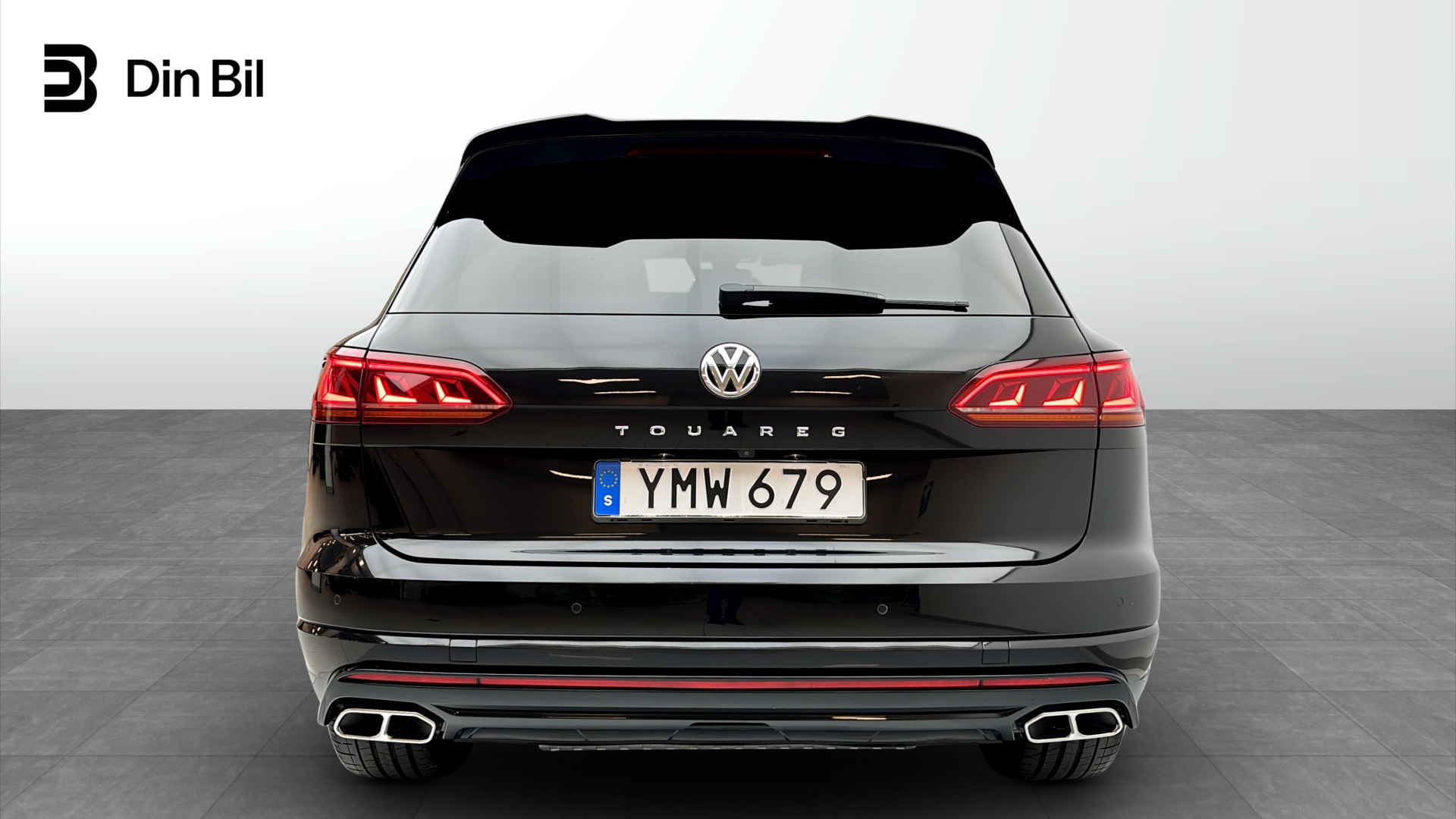 Volkswagen Touareg YMW679