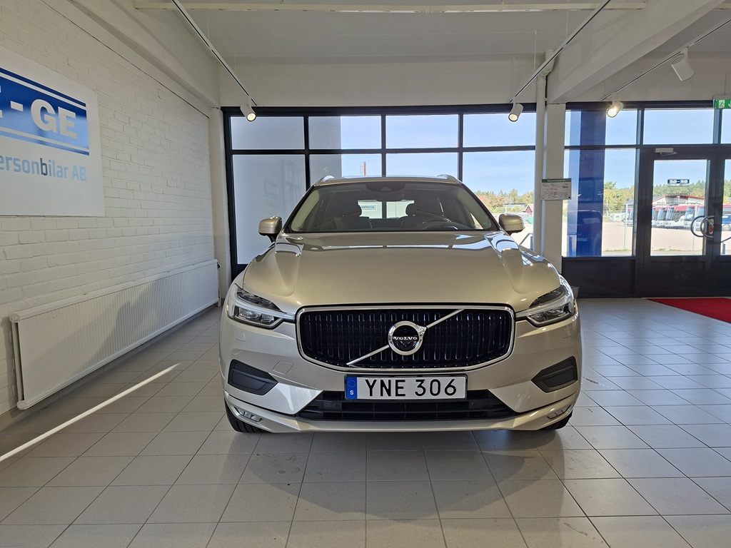Volvo XC60 YNE306