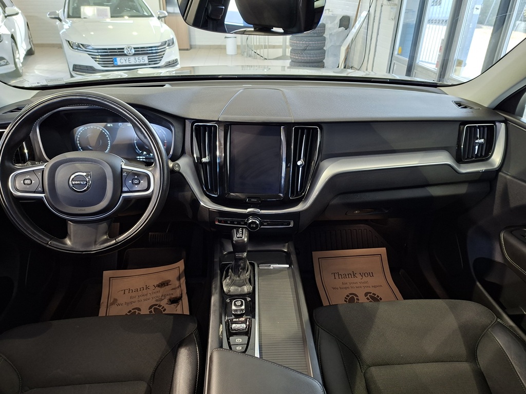 Volvo XC60 YNE306
