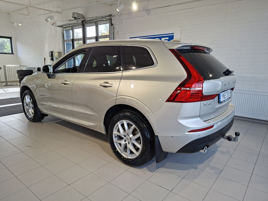 Volvo XC60 YNE306