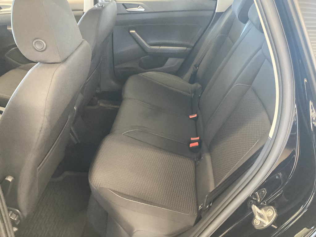 Volkswagen Polo YNF907