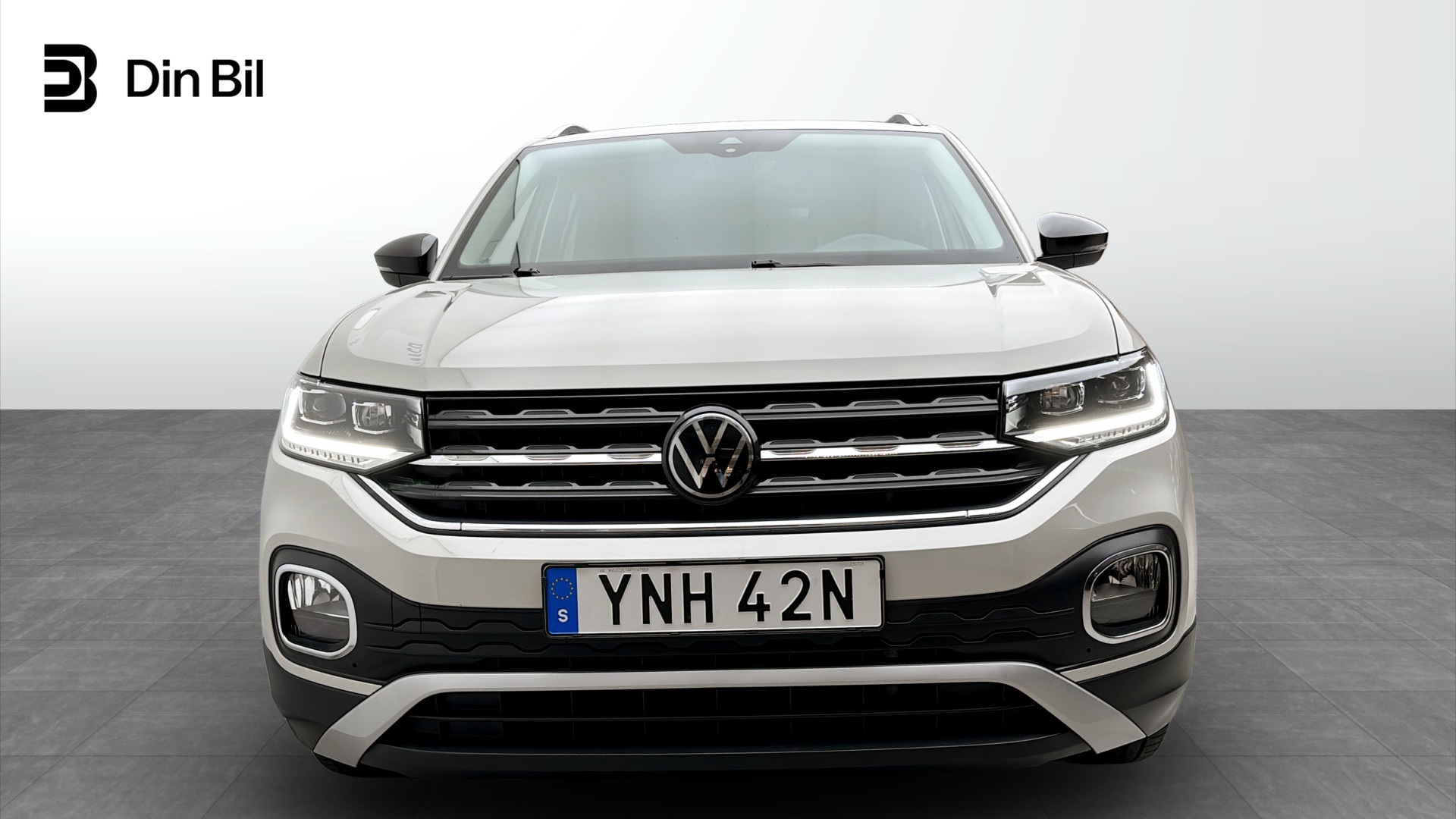 Volkswagen T-Cross YNH42N